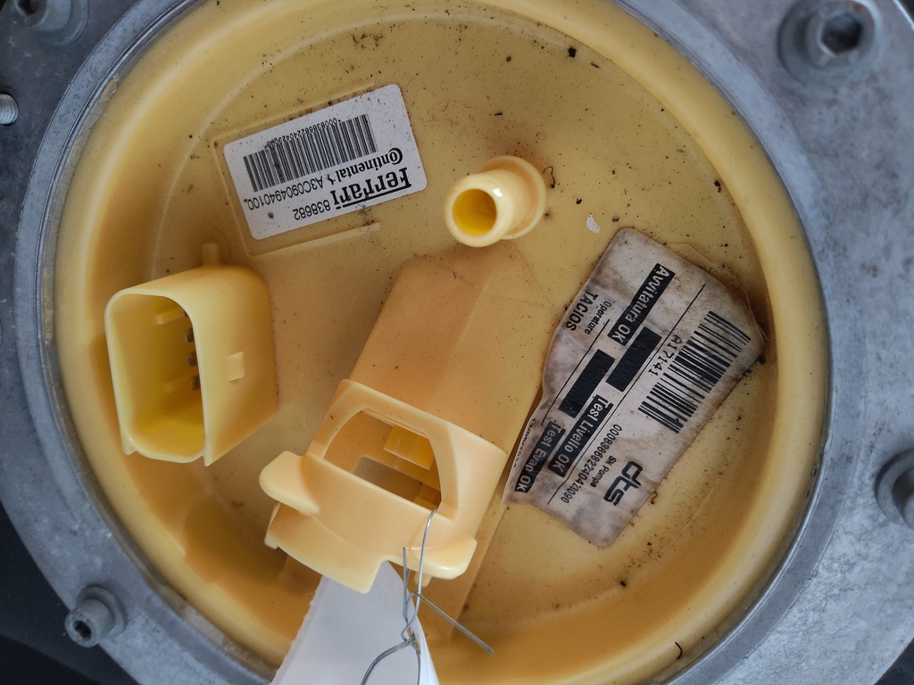 [MTD-506482] Depósito de combustible para Ferrari 296 GTS Cabriolet