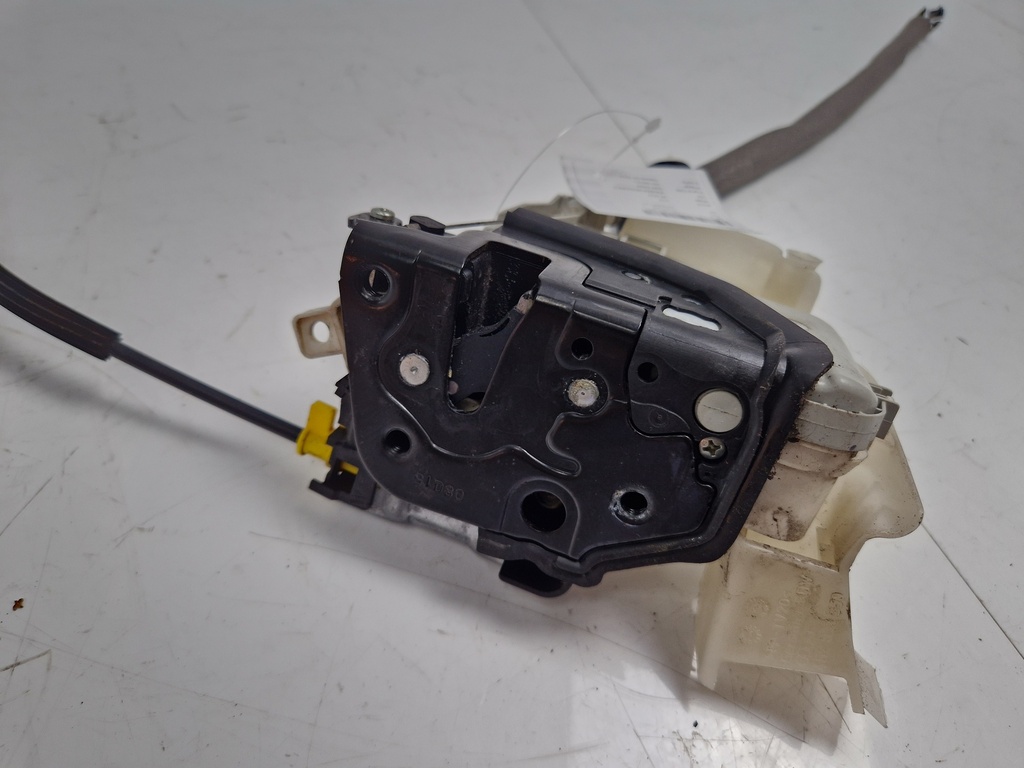 [MTD-497329] Cerradura de puerta Audi A4 8WC 3.0 TDI V6 Diesel DMG DMGA 8J2873016E