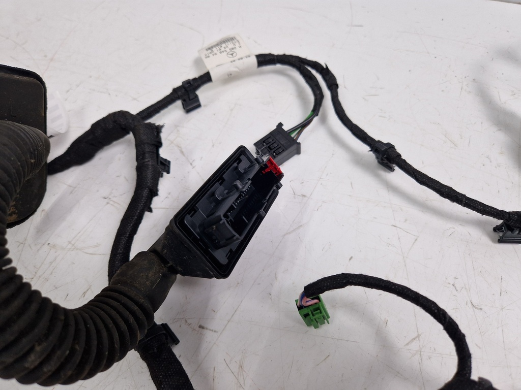 [MTD-497998] Juego de cables Mercedes Clase C C300 AMG W205 2.0 M264 264.920 A2055409406