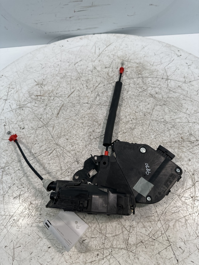 [MTD-498415] Cerradura de puerta Land Rover Discovery Sport L550 2.0 204DTD FK72-24994-AE