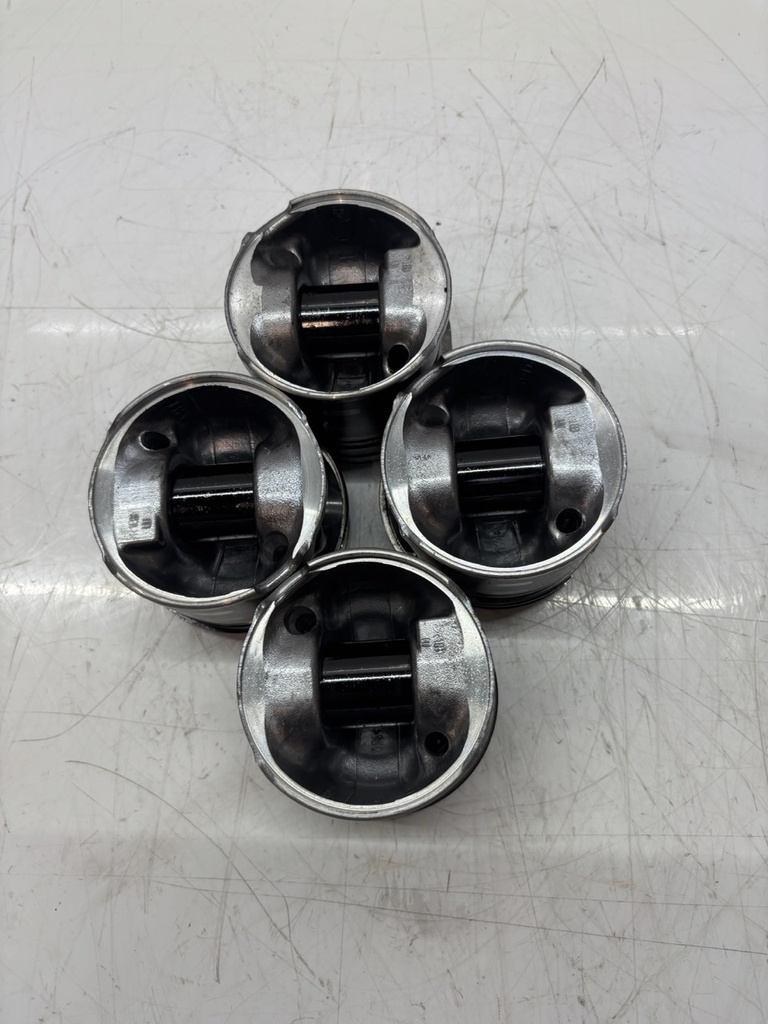 [MTD-497821] 4x Pistones para Peugeot Citroen 308 C3 1.6 BlueHDi DV6FC BHZ BH01 1612784080