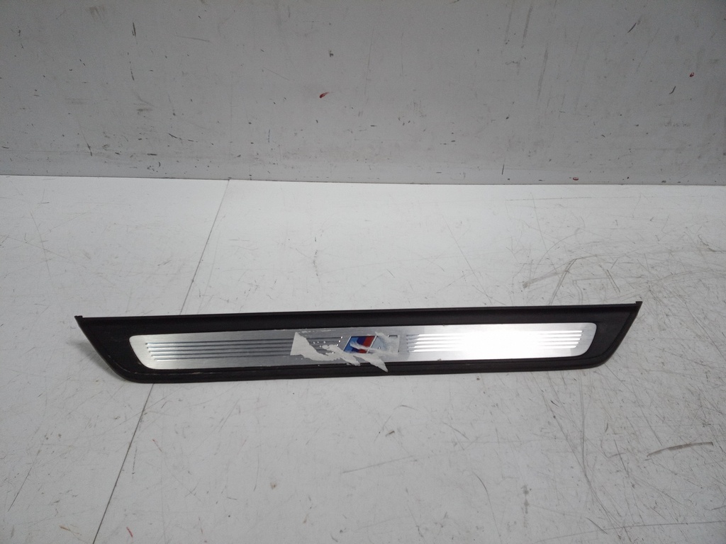 [MTD-499579] Faldón lateral BMW Serie 6 G32 GT 2.0 B47D20B B47D20O1 B47 8061034