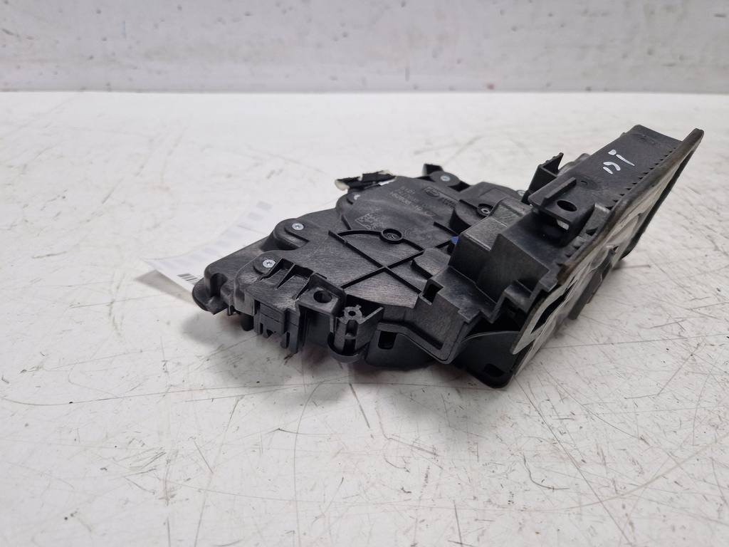 [MTD-499984] Cerradura de puerta BMW Serie 6 G32 GT 2.0 620d 2019