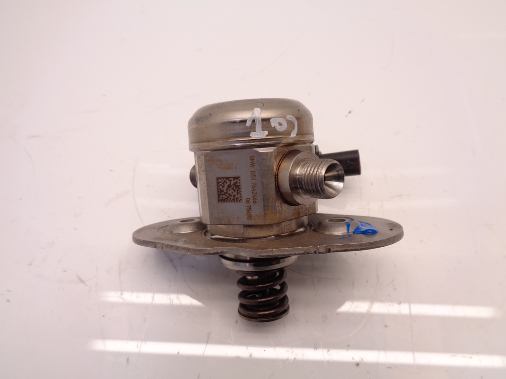 [MTD-367737] Bomba de combustible BMW 1er F20 F21 140i 3.0 Gasolina B58B30A 7642466