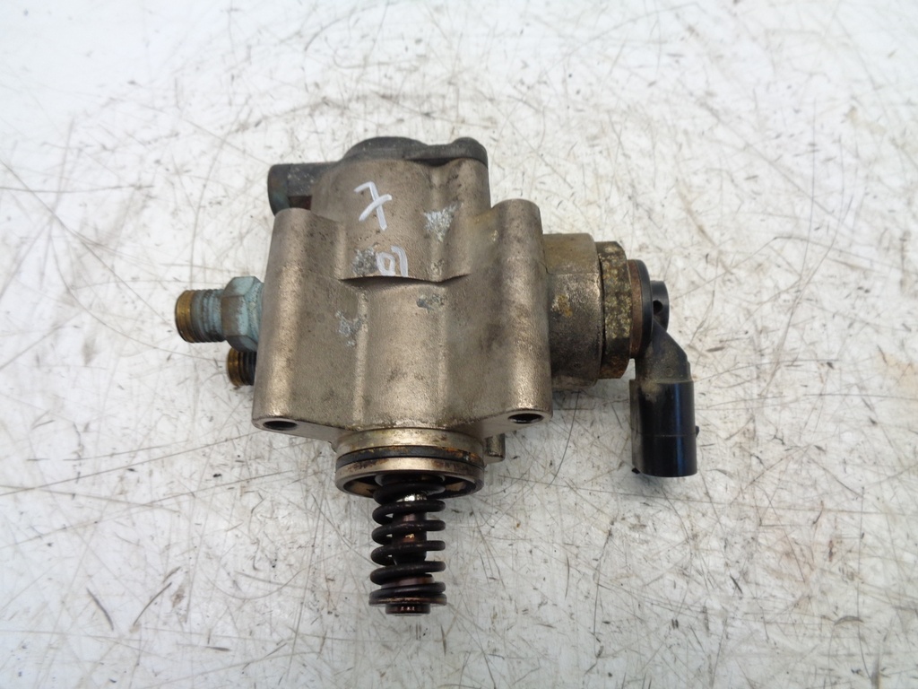 [MTD-376779] Bomba de combustible para Audi A4 B7 A6 4F2 3.2 FSI BKH 06E127025G