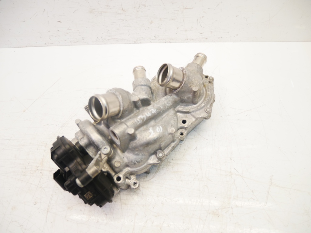 [MTD-402994] Bomba de agua VW Golf VII 2.0 TFSI DJHA DJH 05E121042F