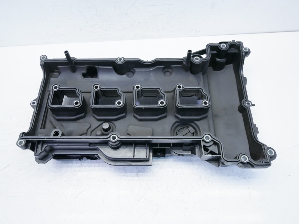 [MTD-416896] Tapa de válvulas Mercedes C 250 200 1.8 CGI 2012