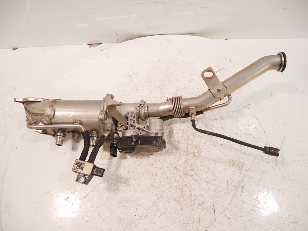 [MTD-430661] Enfriador de gases de escape BMW Serie 5 G30 G31 3.0 530d xDrive B57O B57D30A 8574815