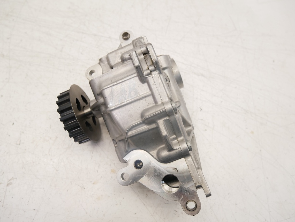 [MTD-468136] Bomba de aceite Ford Transit FZ FFD 2.0 EcoBlue YMF6 GK2Q-6600