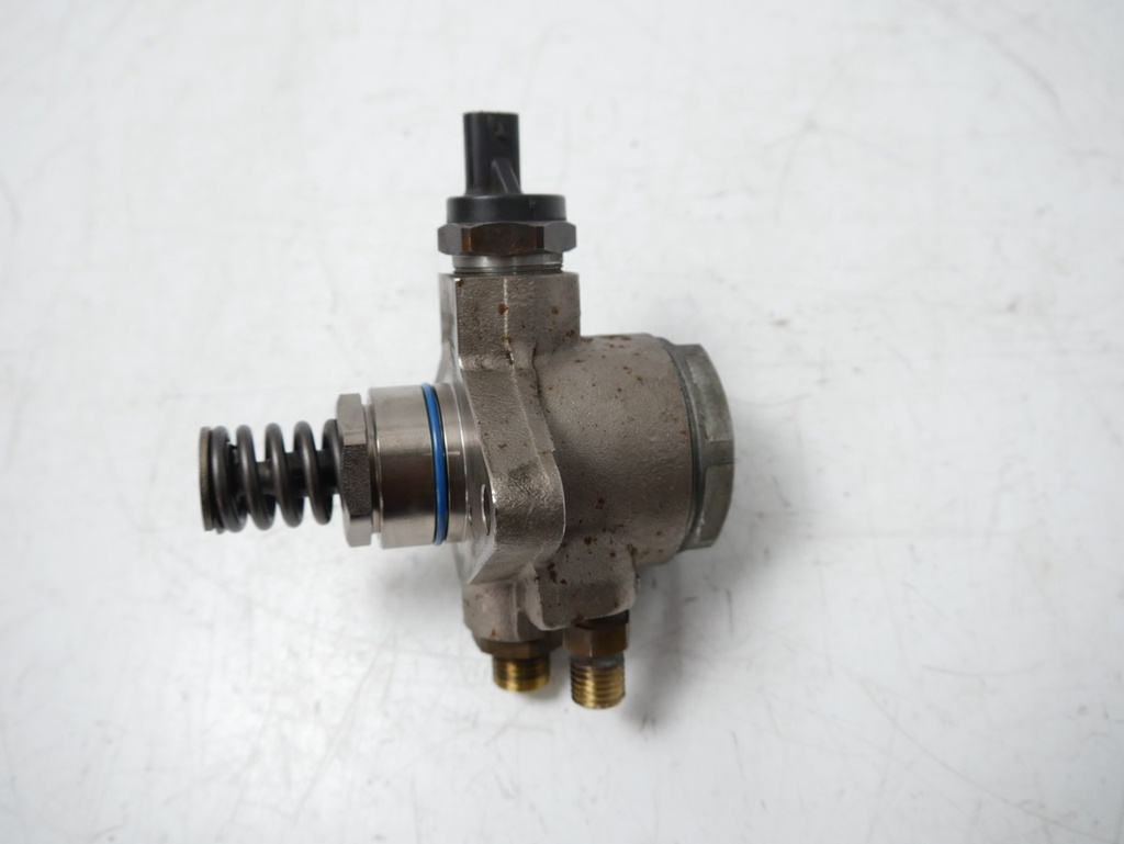 [MTD-472817] Bomba de combustible Audi RS4 RS5 4.2 quattro CFS 079127026R