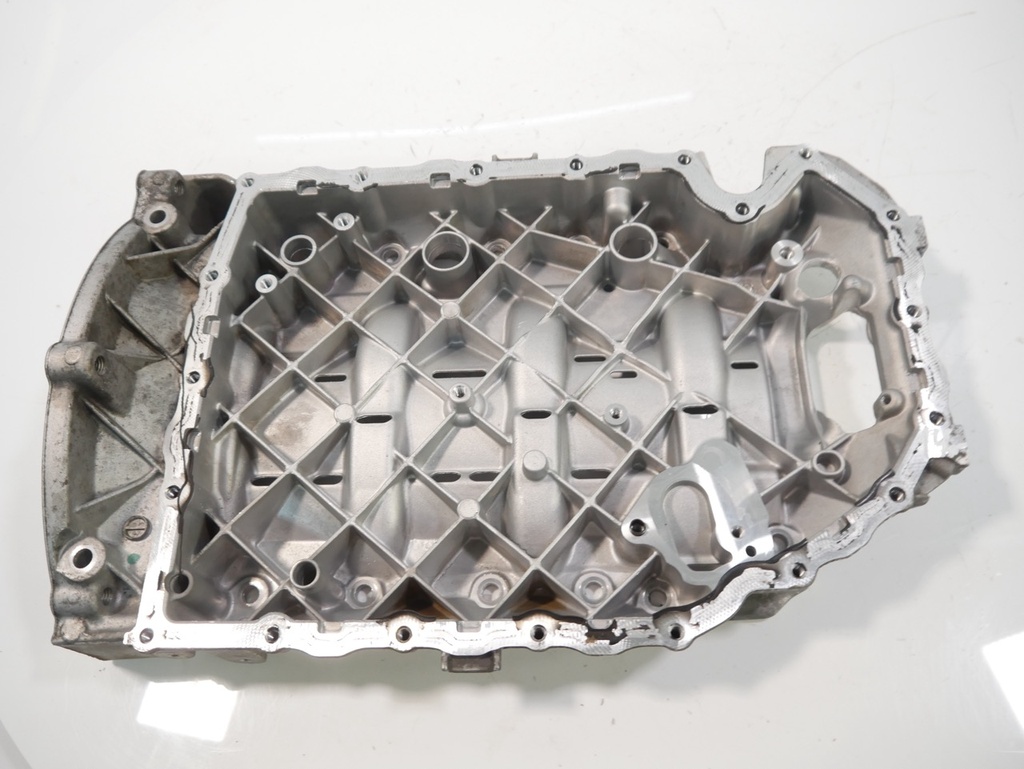 [MTD-475398] Cárter de aceite Audi A3, VW Beetle, Golf, Passat 2.0 TFSI CBFA CBF 06J103603T