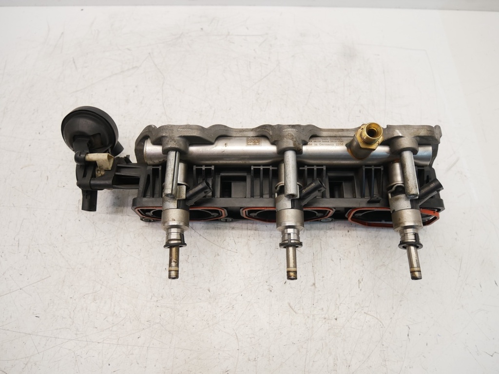 [MTD-483865] Colector de inyección Audi Q7 3.0 TFSI CJWB CJW