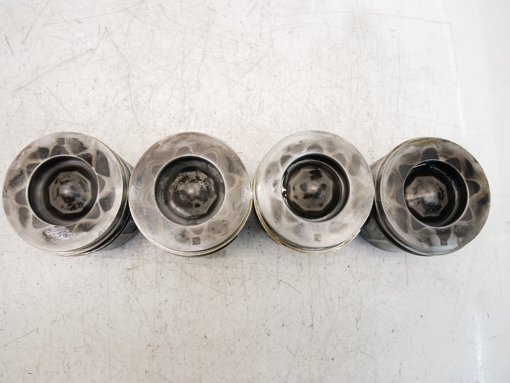 [MTD-485988] 4x pistones BMW Serie 1 F20 F21 Serie 2 F22 F23 2.0 220d B47D20A B47D20O0 B47