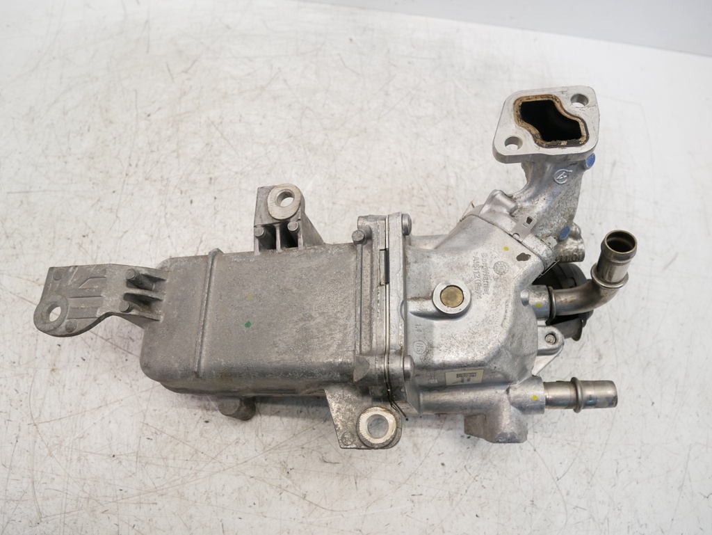 [MTD-504565] Enfriador de gases de escape Nissan Renault NV400 Master 2.3 DCI M9T704 M9T 147355238R