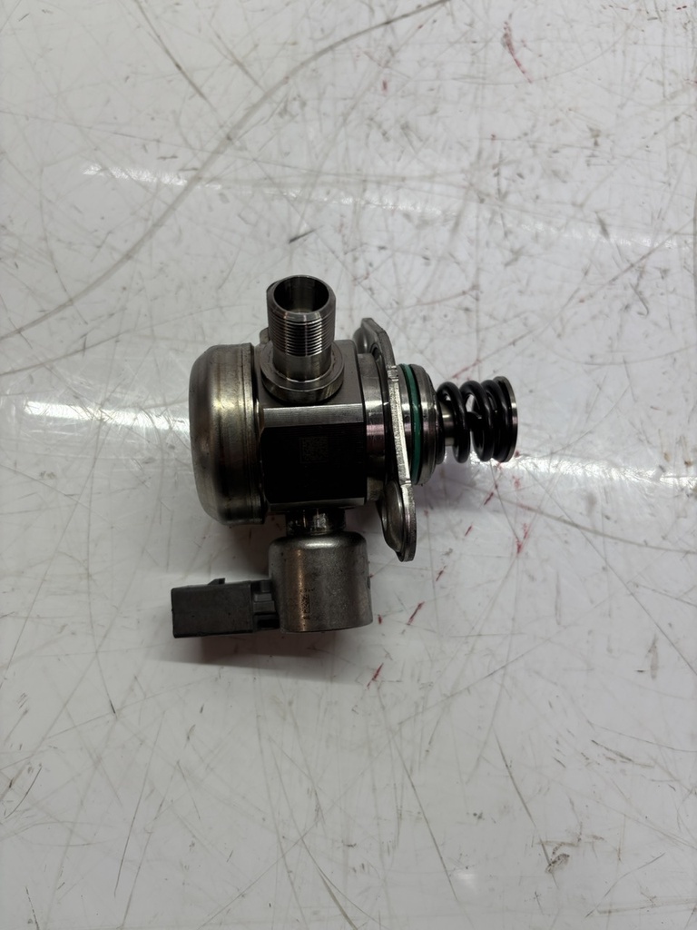 [MTD-505528] Bomba de combustible Mercedes Clase E 5.5 V8 E63 AMG 157.981 M157 A2780700601