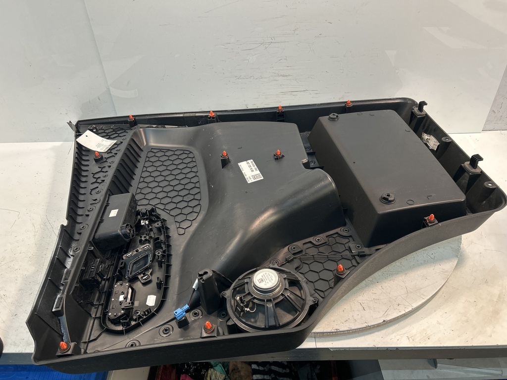 [MTD-510707] Panel de puerta delantera izquierda Mercedes Sprinter B907 OM654.920 A9077201600