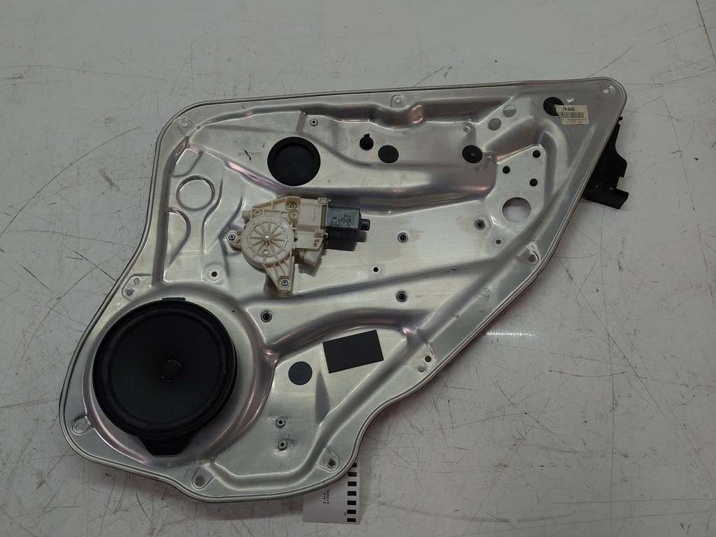 [MTD-512043] Regulador de ventana Mercedes Clase C 3.0 CDI OM642.834 A2048200642