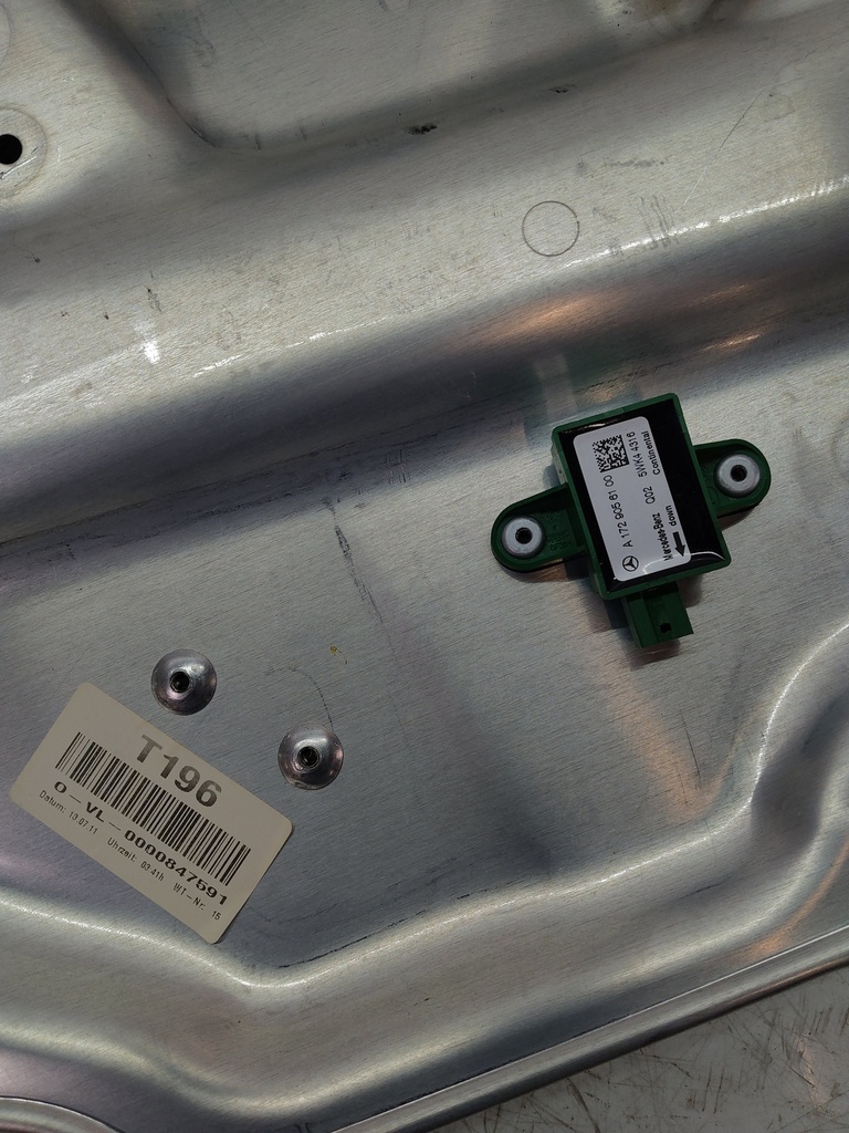 [MTD-512591] Motor del elevalunas Mercedes Clase C S204 3.0 A2048200142 OM642.834
