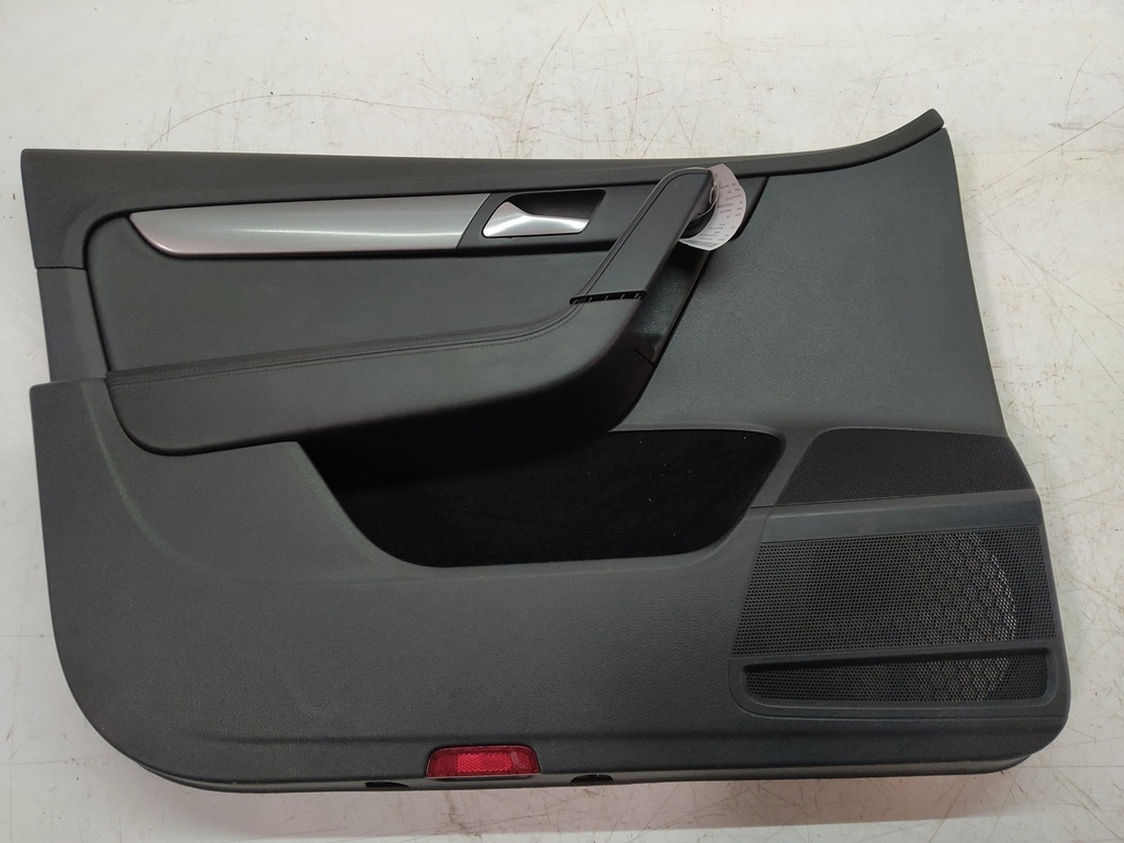 [MTD-514041] Embellecedor de puerta VW Passat B7 2.0 TDI CFFB CFF 3AB867011