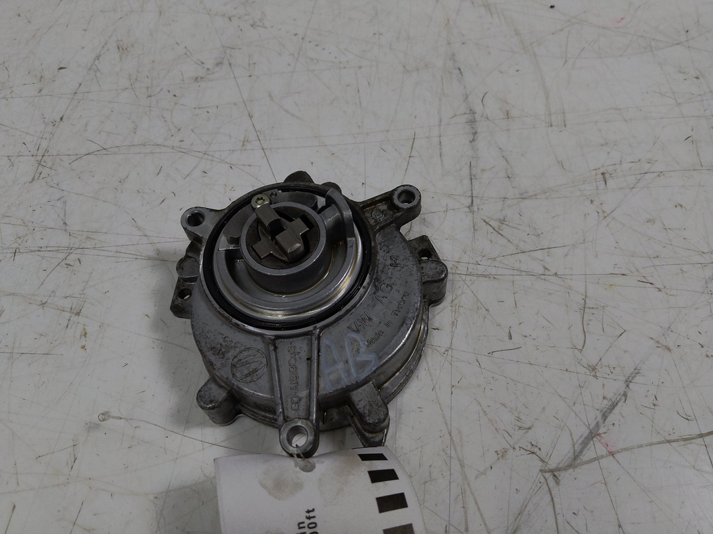 [MTD-514649] Bomba de vacío Porsche Macan 2.9 GTS DGR DGRB 06M145100Q