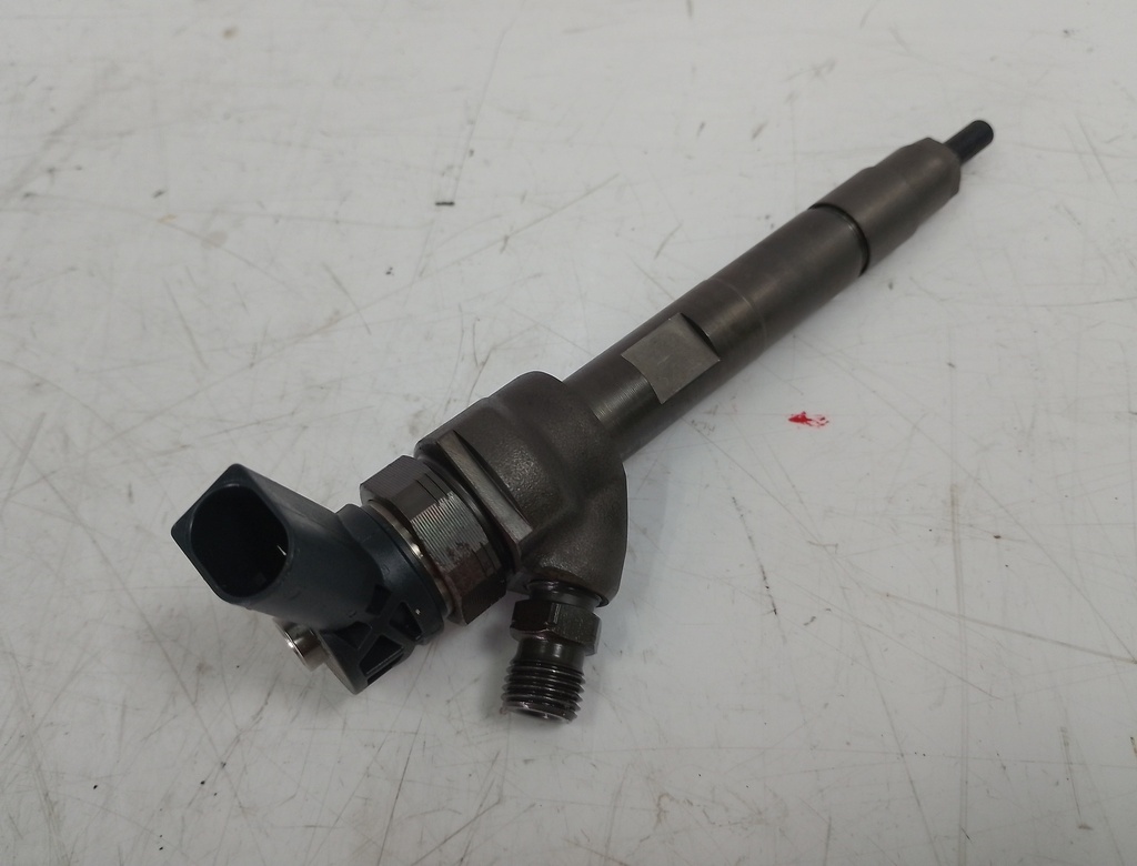 [MTD-515023] Inyector BMW Serie 5 F10 2.0 520d N47D20O1 7810702