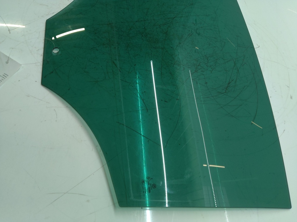 [MTD-514709] Cristal trasero izquierdo VW Passat B7 2.0 TDI CFFB/CFF 3AE845025A