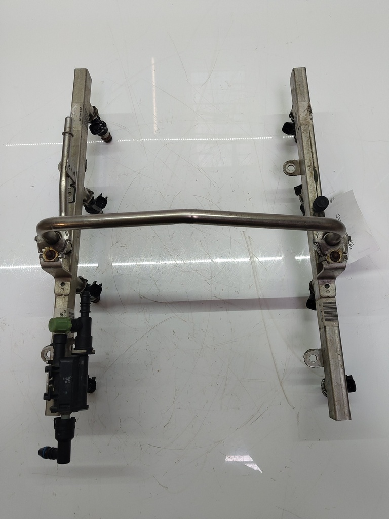 [MTD-516268] Tubo de ferrocarril Chevrolet Trailblazer Silverado 5.3 V8 4x4 LH6 325CUV8 12598955