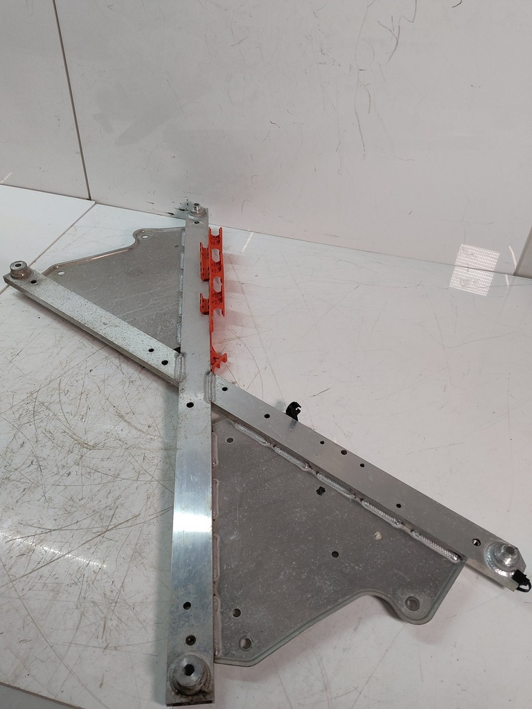 [MTD-521153] Soporte de abrazadera BMW i3 I01 6852678