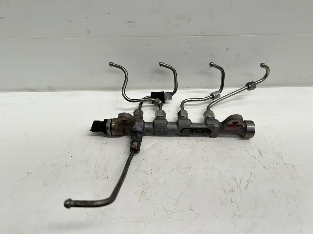 [1000741] Rampa inyección Opel Astra 2,0 CDTI A20DTE 55576177