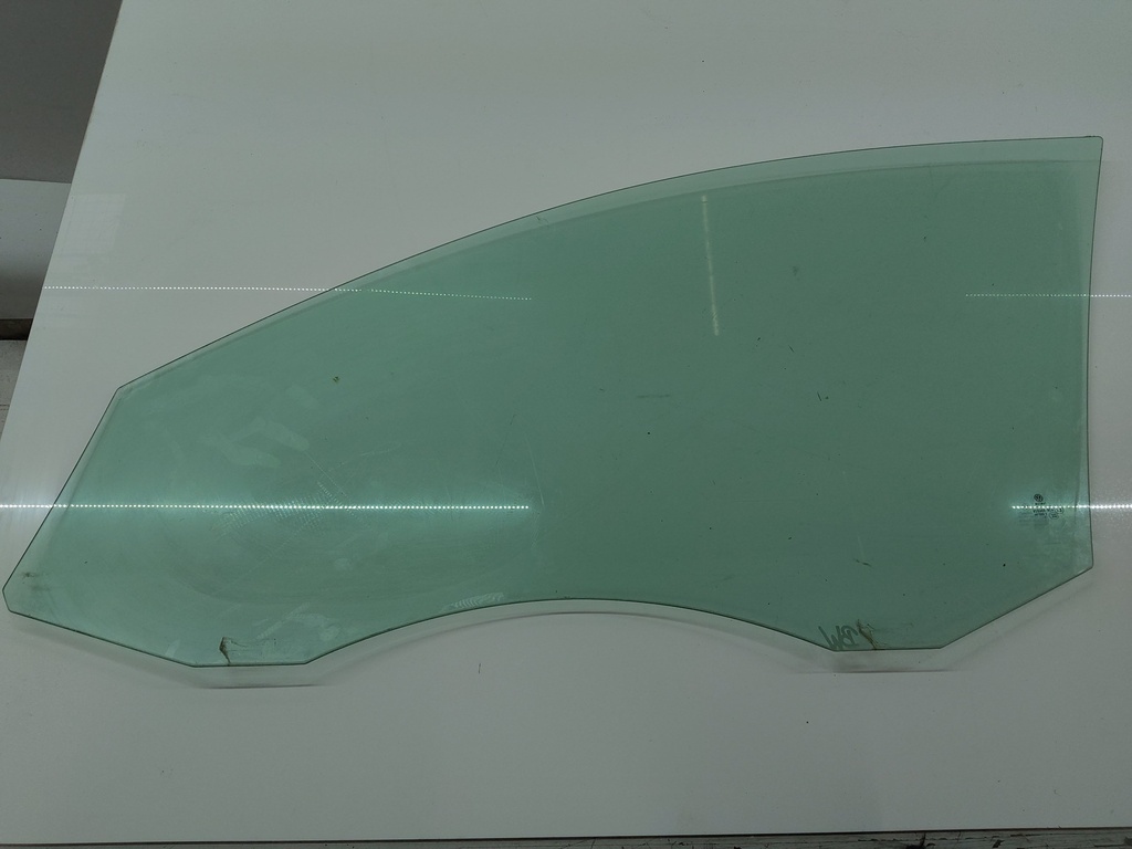 [MTD-530805] Cristal de ventana VW Passat B7 Variant 2013 CFFB CFF 2.0 TDI