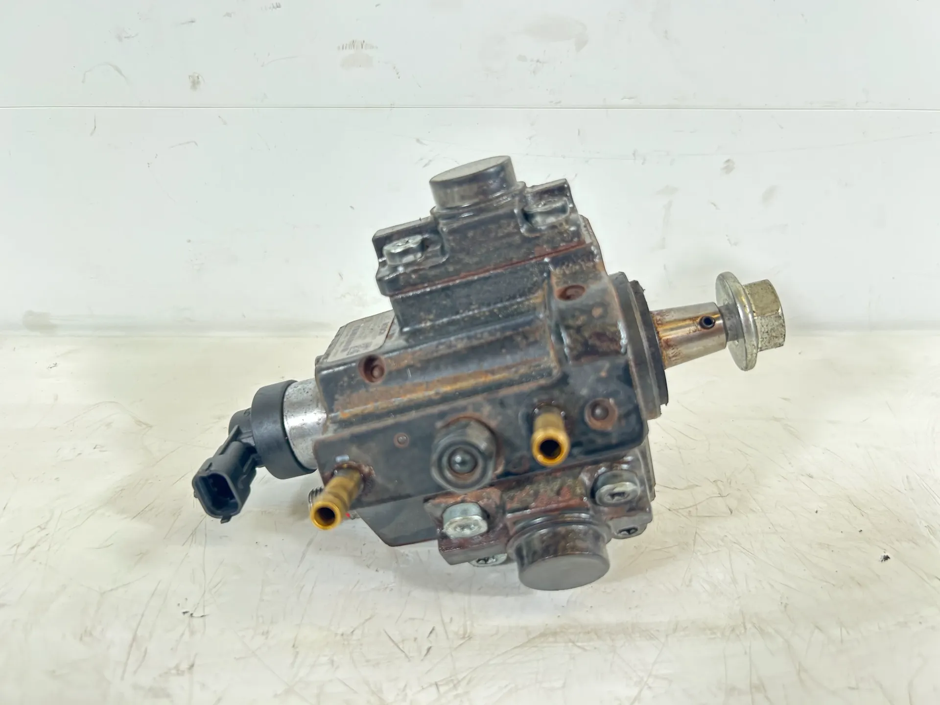 Bomba inyección Opel Astra 2,0 CDTI A20DTE 55597788