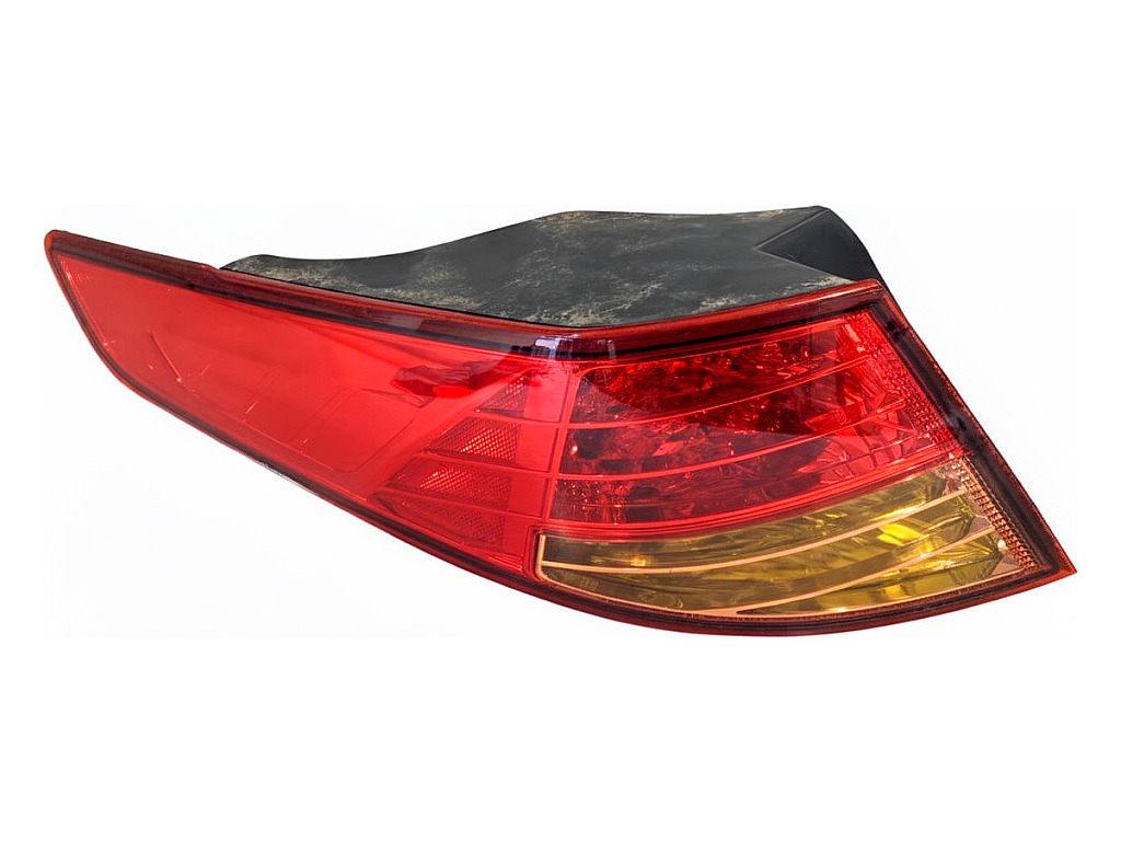 [STARK-922551] Piloto trasero izquierdo KIA Optima (FSGDS6B) 2010-2022