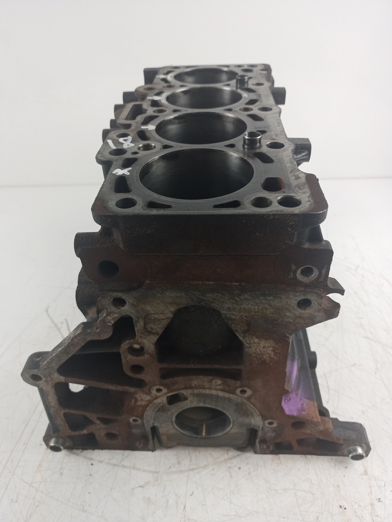 [MTD-432670] Bloque motor Audi Seat Skoda VW 1.6 TDI CAYC CAY 03L021BL