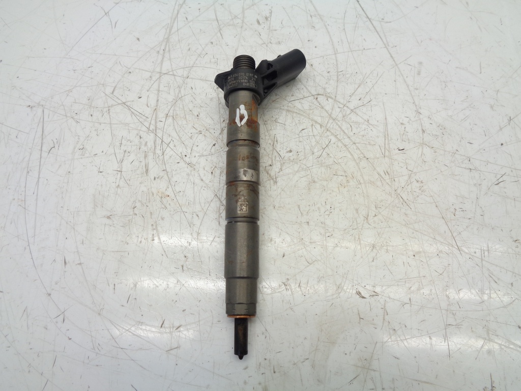[MTD-366404] Inyector Mercedes-Benz A-Klasse W177 2.0 D 654.920 A6540700187 0445117048