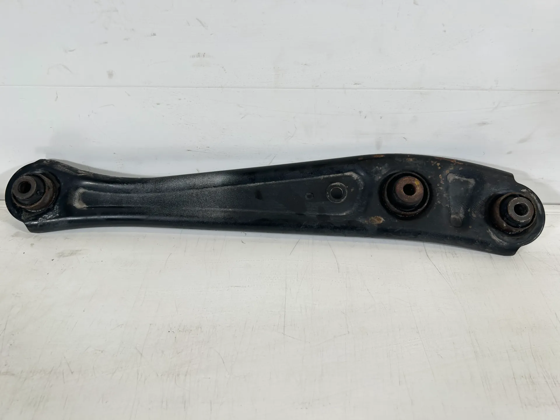 Brazo trasero izquierdo Honda Civic 1.6 VTi EK4 OEM B16A2