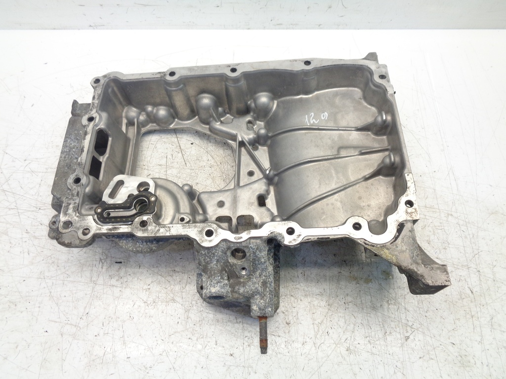 [MTD-383225] Cárter de aceite Peugeot 308 SW 1.2 THP HNS EB2ADTS HN05 9827467380