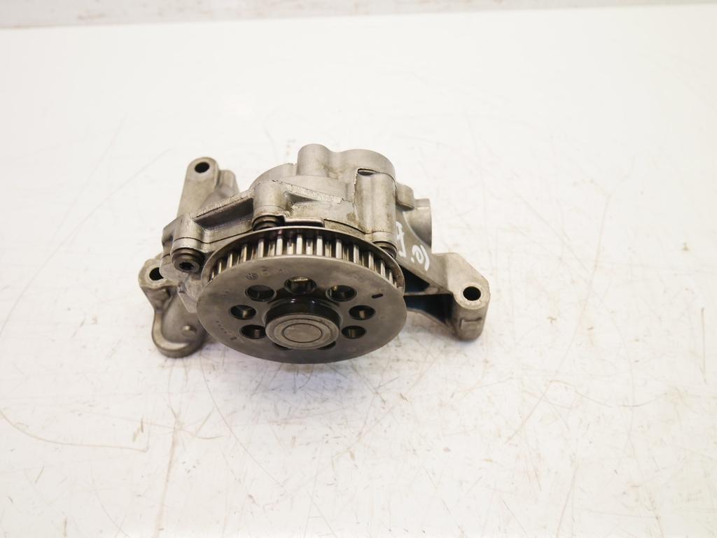 [MTD-398144] Bomba de aceite Skoda VW 1.6 TDI CAYA CAY 03L115105B