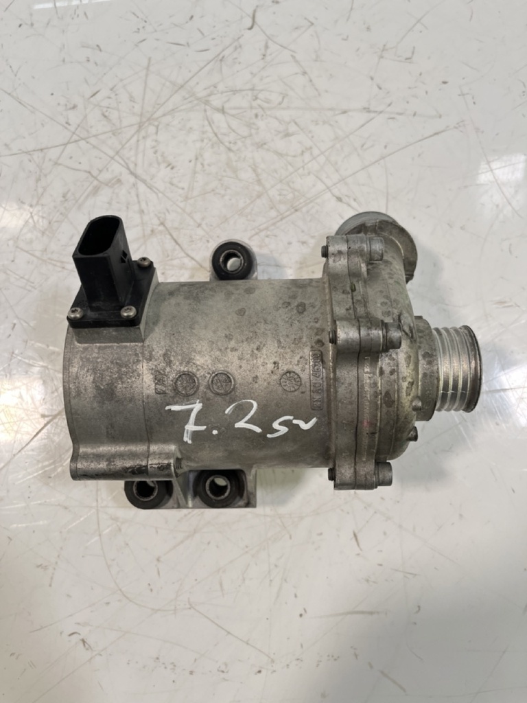 [MTD-418077] Bomba de agua BMW Z4 E89 2.0 sDrive 20i 28i N20B20B N20B20A 7597715