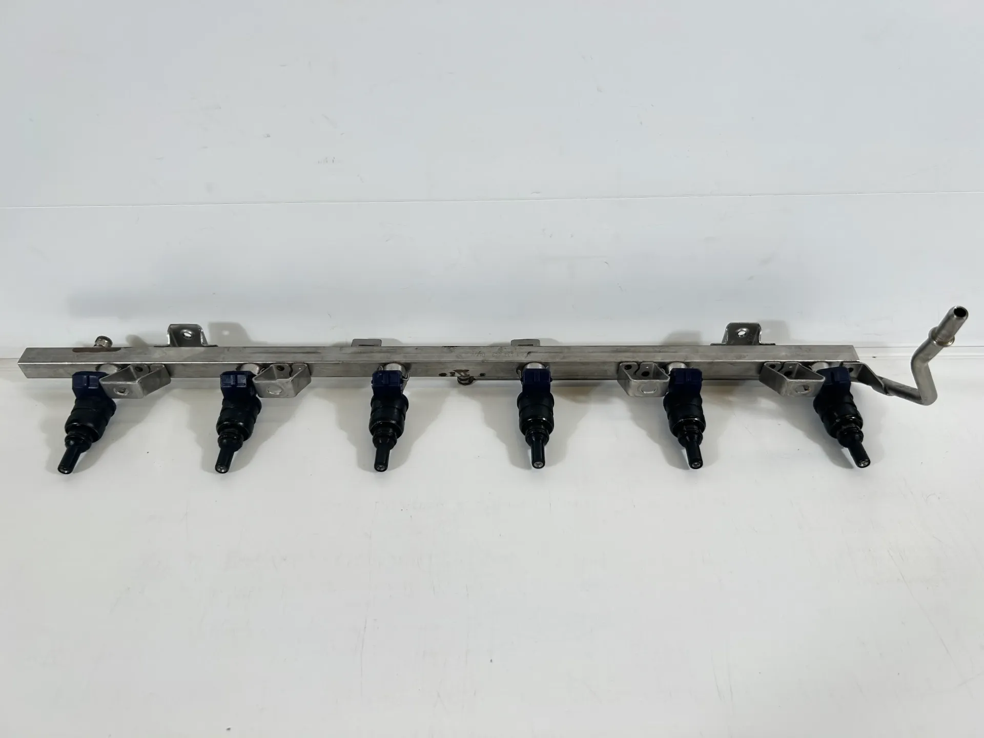 Rampa inyección BMW X5 E53 3,0 i 306S3 M54 M54B30 143982702