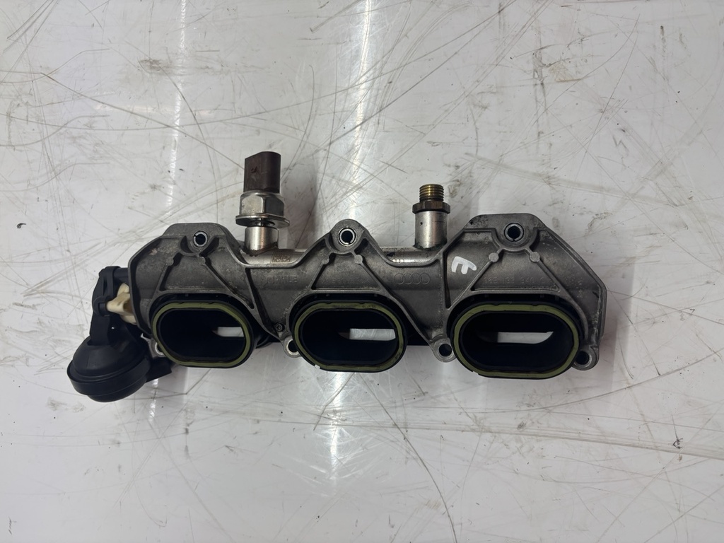 [MTD-495834] Colector de admisión Audi Q7 4LB 3.0 TFSI quattro CJWC CJW 06E133109AF