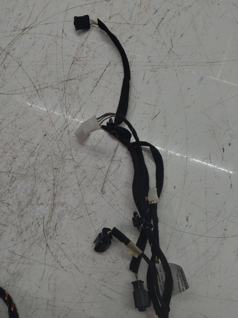 [MTD-510761] Juego de cables del portón trasero Peugeot 308 SW II 1.5 BlueHDi YHY DV5RD