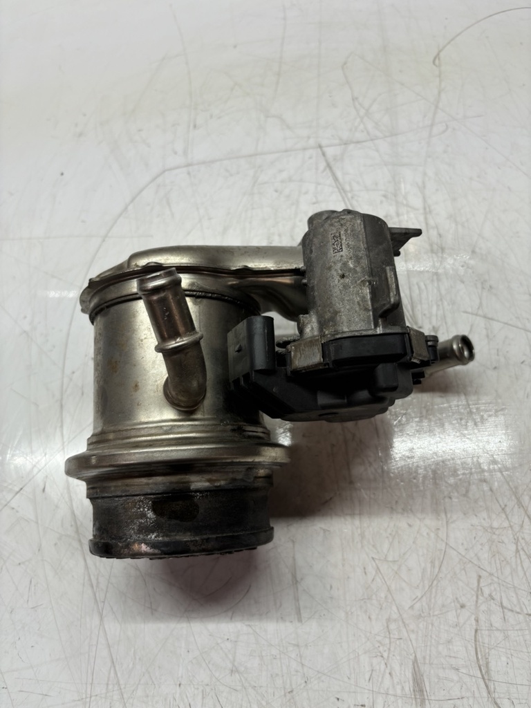 [MTD-450433] Enfriador de gases de escape Audi A3, Skoda Octavia, VW Golf/Passat 2.0 TDI 40 DTUA/DTU 05L131501C