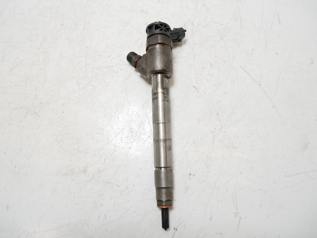 [MTD-467994] Inyector Opel Vivaro 1.5 D D15DTH YH01 9828959880 0445110955