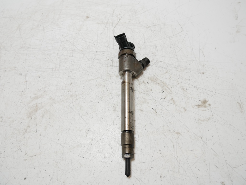 [MTD-463261] Inyector Peugeot 1.5 BlueHDI YHZ 9828959880 0445110955