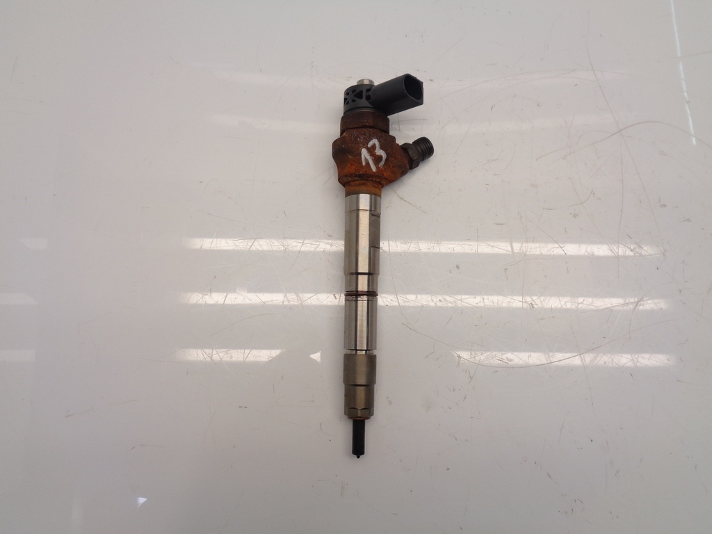 [MTD-377899] Inyector VW Caddy SA 2.0 TDI DFSD DFS 04L130277AC