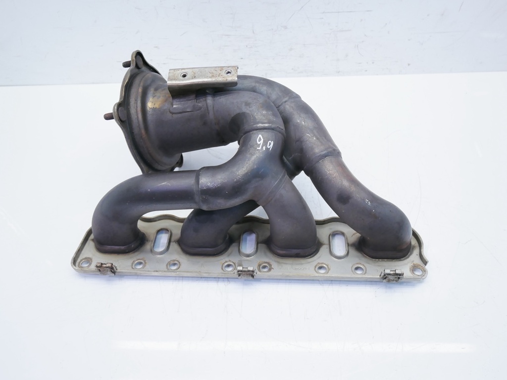 [MTD-418452] Colector de escape Porsche Cayenne 4.8 V8 M48.01 94811113000