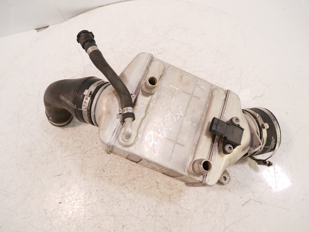 [MTD-422686] Intercooler para BMW 750i xDrive N63B44B N63T 7575406