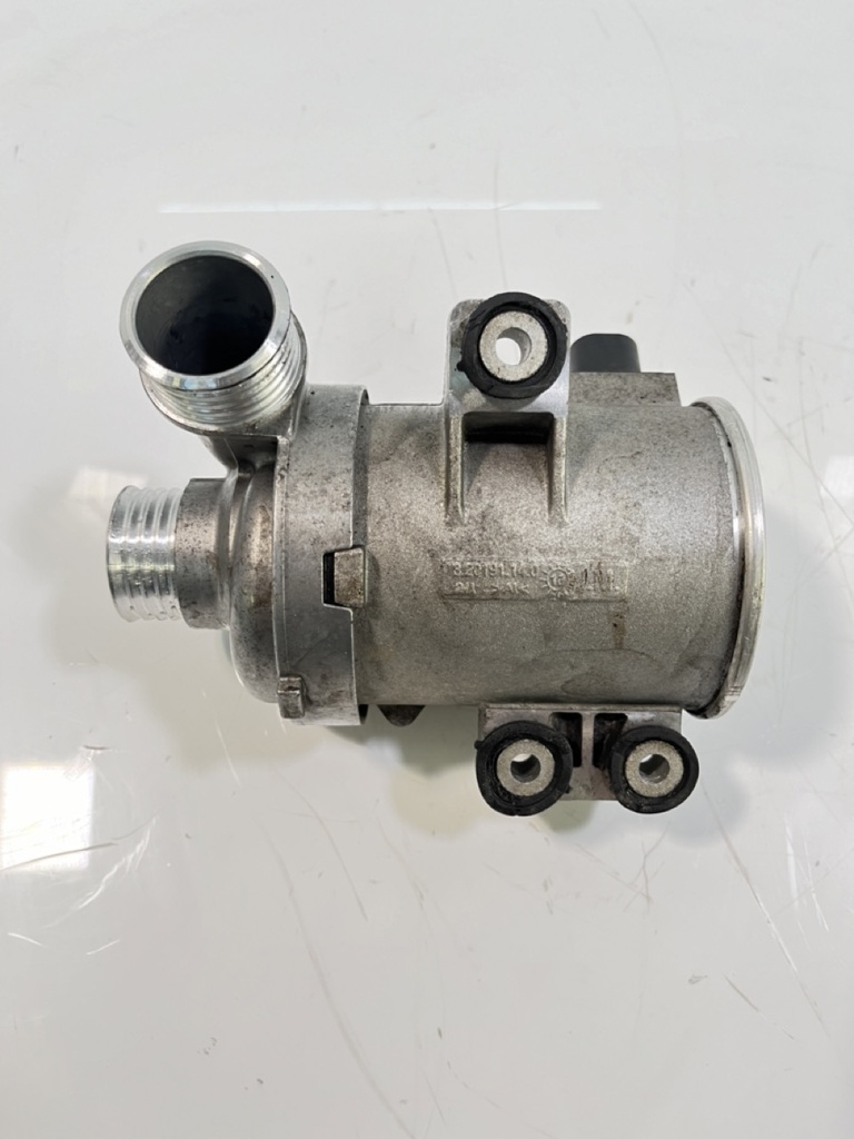 [MTD-417433] Bomba de agua BMW 320i N20B20A 7604027