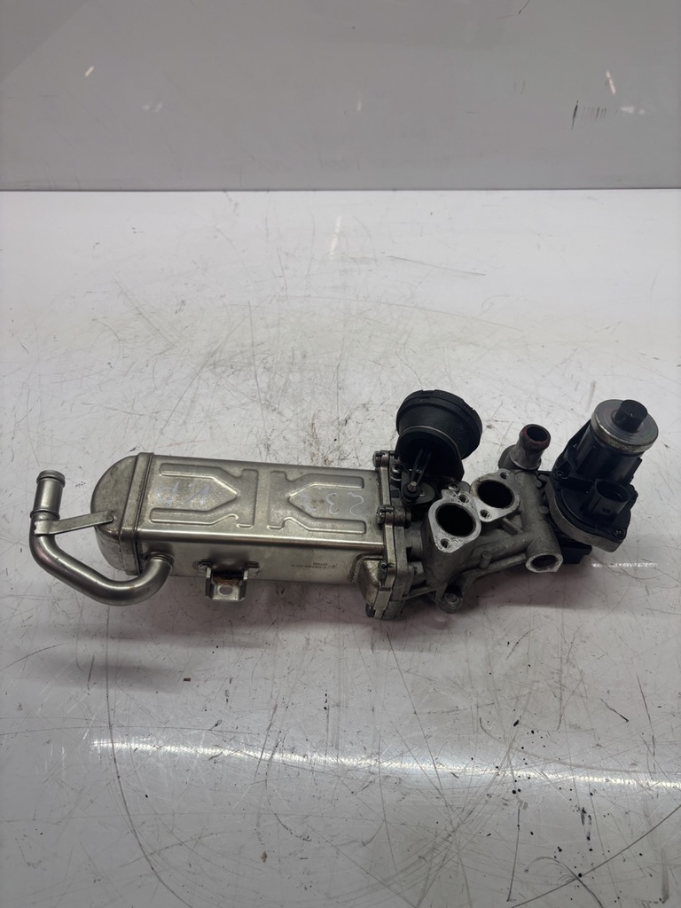 [MTD-461843] Enfriador de gases de escape 03L131527AX para Audi A3, Seat Alhambra, Skoda Superb, VW Passat 2.0 TDI CFFB CFF