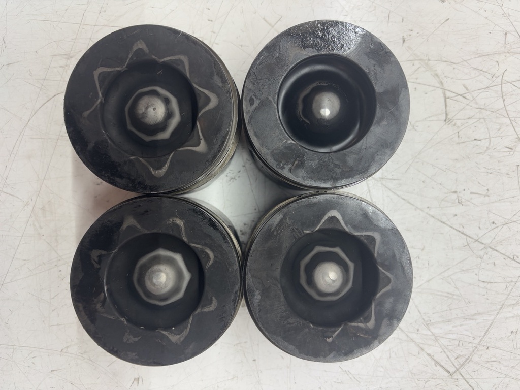 [MTD-471083] 4x Pistones para Jaguar F-Pace X761 3.0 SDV6 AWD 306DTA AJTDV6